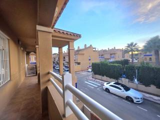 Àtic  Rojo alpargatero. Piso en venta en la unión