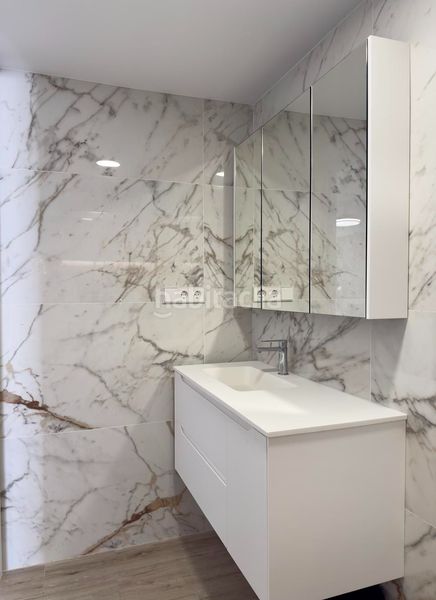 Foto 1b30a034-9ab1-44a0-a90c-944e598bc332. Apartamento exclusivo apartamento reformado de 3 dormitorios primera línea del mediterráneo, las sirenas i, la manga km 1 en Manga del Mar Menor (La)