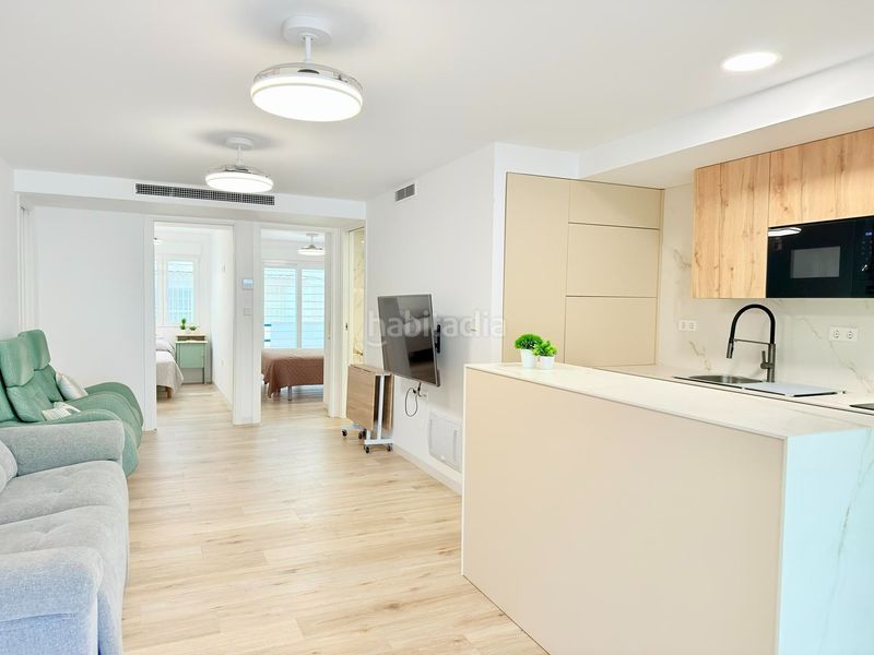 Foto 88286f9c-755f-42a7-90ab-507ba2e6c71e. Apartamento exclusivo apartamento reformado de 3 dormitorios primera línea del mediterráneo, las sirenas i, la manga km 1 en Manga del Mar Menor (La)