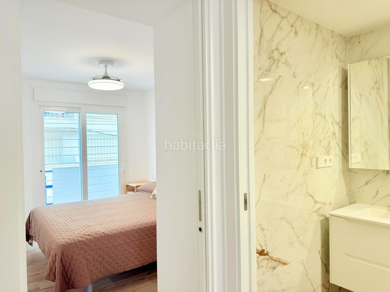 Foto 9a93fca1-bd52-495e-9566-8b9acc646f4c. Apartamento exclusivo apartamento reformado de 3 dormitorios primera línea del mediterráneo, las sirenas i, la manga km 1 en Manga del Mar Menor (La)