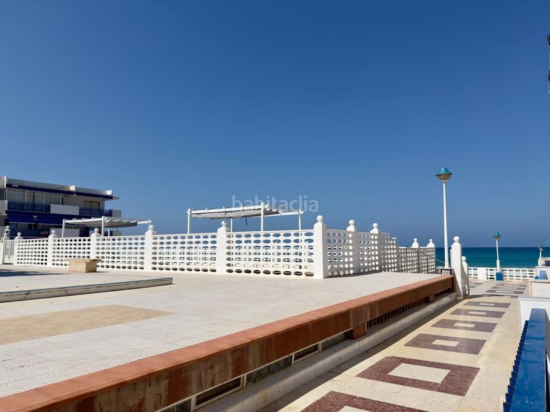 Foto aa62da38-9375-4c9d-98cb-ca5959a7e217. Apartamento exclusivo apartamento reformado de 3 dormitorios primera línea del mediterráneo, las sirenas i, la manga km 1 en Manga del Mar Menor (La)