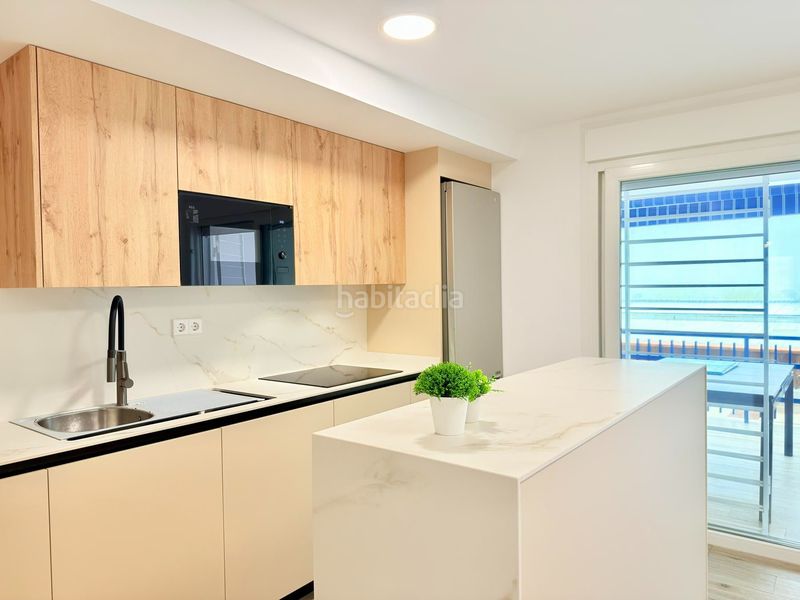 Foto c0a4b068-db5d-4363-a8a9-e9d482674e32. Apartamento exclusivo apartamento reformado de 3 dormitorios primera línea del mediterráneo, las sirenas i, la manga km 1 en Manga del Mar Menor (La)