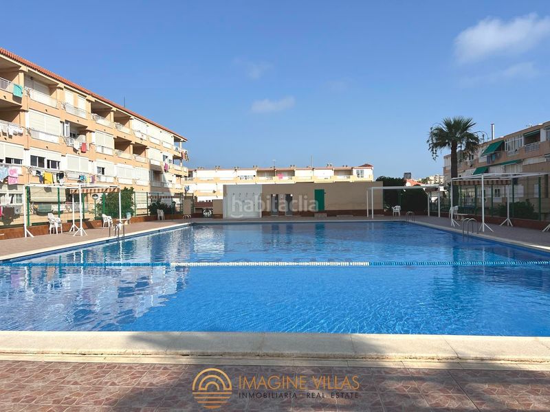 Foto 4b47b14a-a08c-40e5-bb48-ce9c9af86adb. Àtic amb aparcament piscina a Entremares Manga del Mar Menor (La)