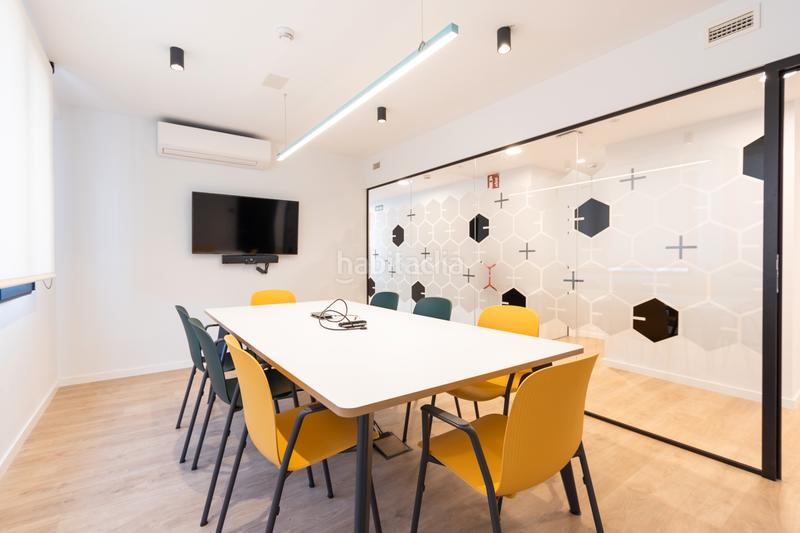 Foto c5f8368d-78d5-4acb-b6b4-7de3df1298d8. Miete büro in calle de francisco gervás 6 in Zona Industrial Alcobendas