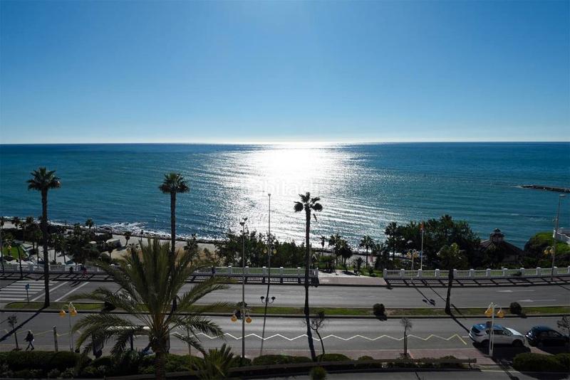 Foto 6135cc28-f540-4a2f-a9c6-ef0928942265. Alquiler piso en calle de alemania 3 apartamento de lujo en en Benalmádena