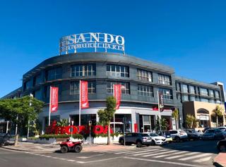 Rent Business premise in Calle sigfrido 1. Oficina en alquiler con aparcamiento en el polígono industrial a