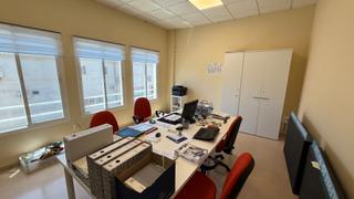 Rent Business premise in Calle flauta mágica 11. Oficina en alquiler en el polígono industrial alameda