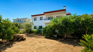 Chalet in Calle jumilla 9. Chalet lujoso en alhaurin de la torre