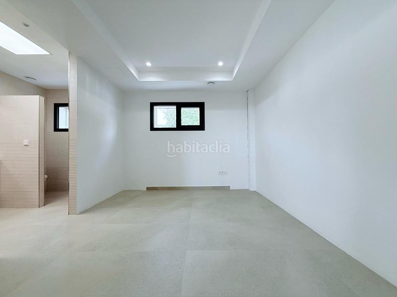 Foto 03862902-1225-4375-864f-1de7ed361360. Chalet mit heizung parking pool in Altea la vella Altea