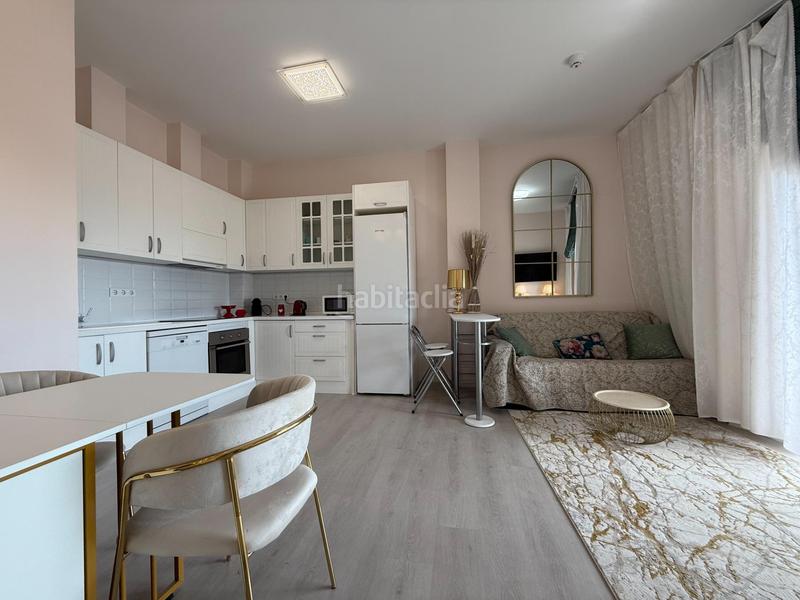 Foto 0e207fe6-cc41-4088-a85c-155c379a0455. Piso exclusivo apartamento en primera línea de playa ! en Altea