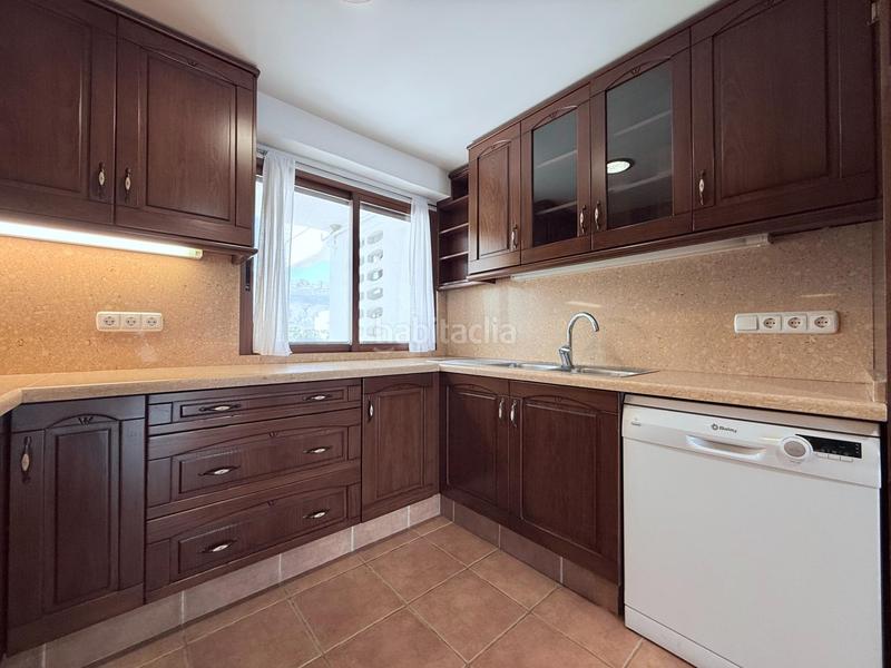 Foto a2d30ee9-9778-4ccf-8b5f-1a00be4be26e. Pis amb aparcament piscina a Altea ciudad Altea