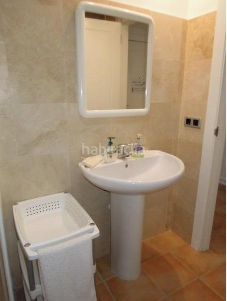 Foto ced0c23b-d8dc-49b4-a67b-95452484f7d3. Miete appartement mit parking pool in Mascarat Altea