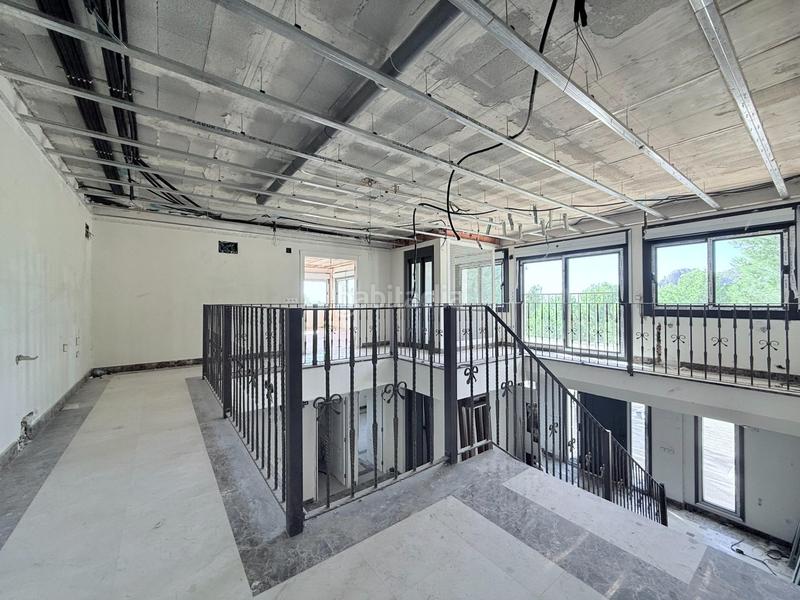 Foto bbe8d107-4908-4963-8068-5ad252c79925. Chalet villa con gran parcela, piscina y caballerizas una oportunidad única para crear tu sueño en Polop