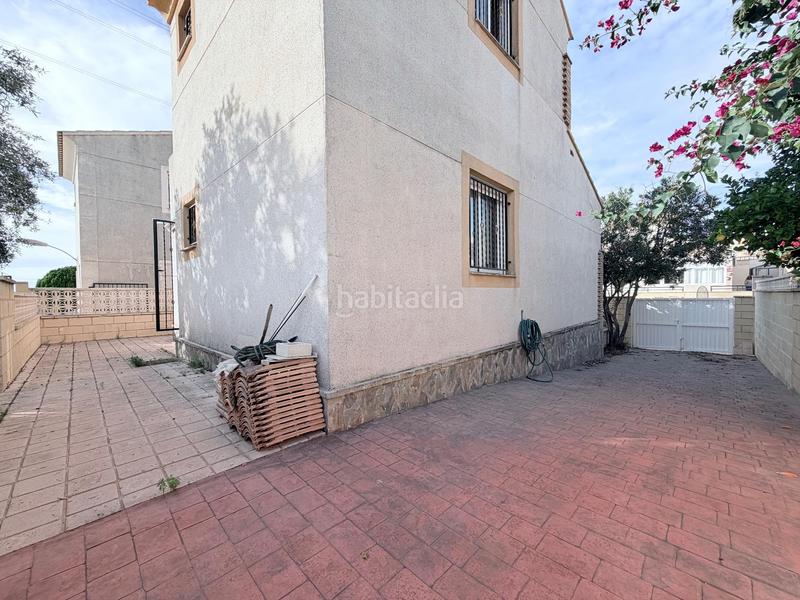 Foto 16d2c0f0-bb04-486e-aea1-e5e0333e24c8. Xalet amb piscina a Polop