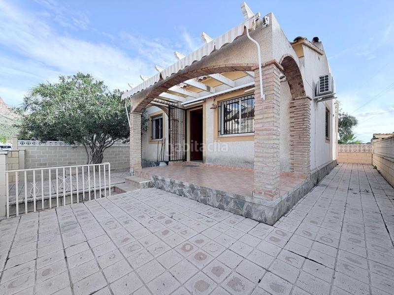 Foto 84e6139a-5deb-4862-ba43-018c8c92b9d2. Xalet amb piscina a Polop