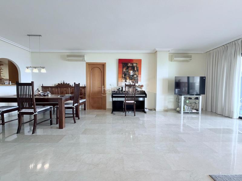 Foto 32b18e32-ce17-4d4f-bb11-08f27708d671. Appartement mit parking pool in Altea hills Altea