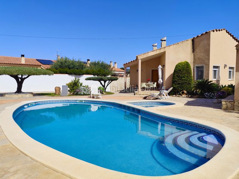 Foto f8746341-eb90-4394-a4a5-4e89090521c6. Xalet amb calefacció aparcament piscina a Les Tres Cales Ametlla de Mar (L´)