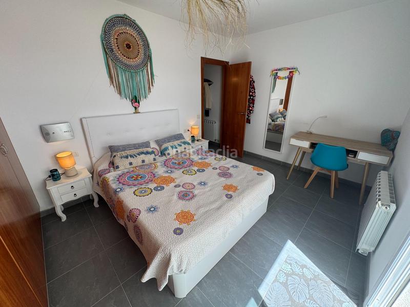 Foto cee7e753-4f2a-48e1-b222-4b004a23c2fc. Loft  de diseño con patio y garaje privado a pasos de la playa en Calafell