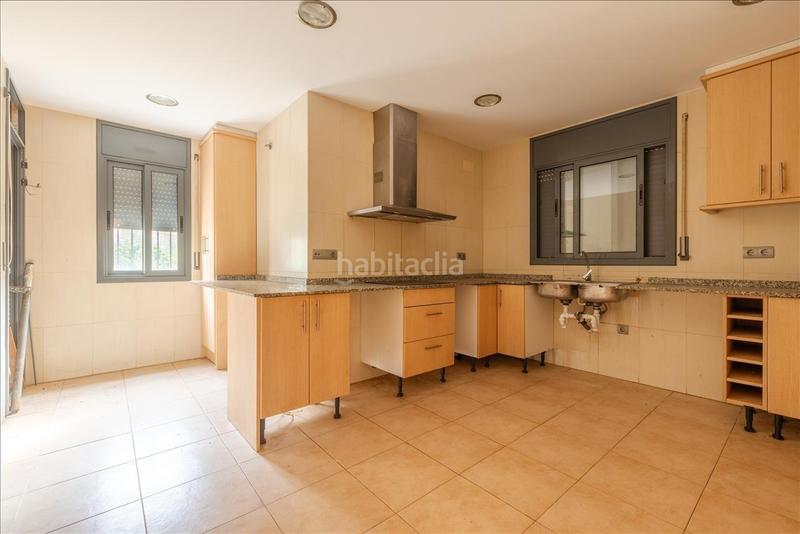 Foto cfde24d2-adad-4363-af52-ceff8da0c7f9. Chalet  en la bisbal del penedès en Bisbal del Penedès (La)