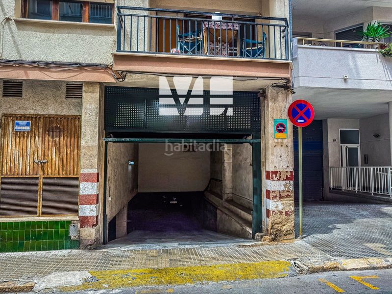 Foto 32d51296-4485-43c8-bff3-f93839a87d94. Aparcament cotxe a Calafell platja Calafell