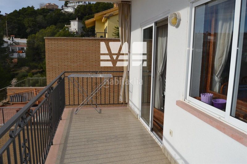 Foto ce69f4aa-2466-4beb-a213-33b6fb895627. Casa adossada amb calefacció a Segur de Calafell nucli urbà Segur de Calafell