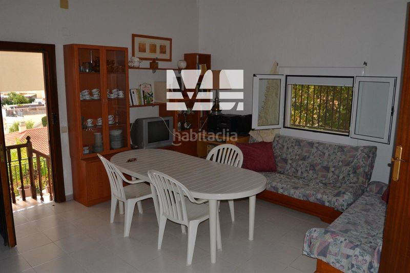 Foto df886eab-c4a5-4a6c-bc3e-10d1993de718. Casa adossada amb calefacció a Segur de Calafell nucli urbà Segur de Calafell