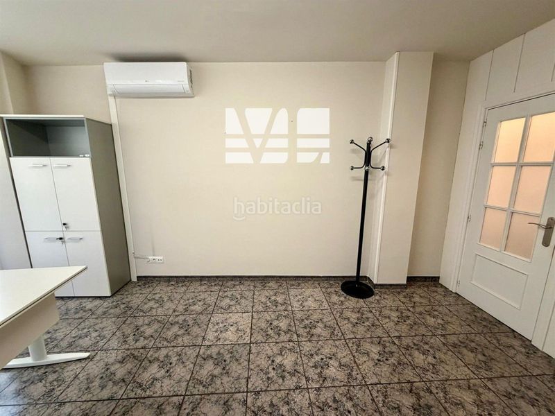 Foto 54885877-d6b7-4934-b509-72ed65ef80fb. Pis amb calefacció aparcament a Centre Vendrell (El)