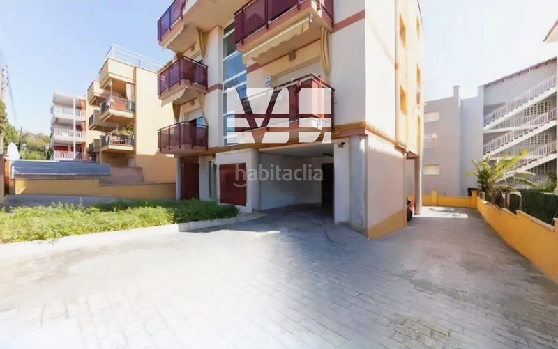 Foto 1d05a268-e77a-46f9-926a-ea998db27280. Flat with heating parking in Cunit residencial Cunit