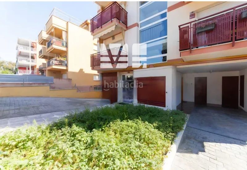 Foto 4364550c-f7a5-4aa7-b028-f1e5312ae4d6. Flat with heating parking in Cunit residencial Cunit