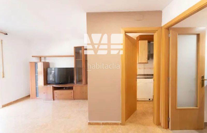 Foto f4835113-d040-4db9-95ab-4be9710d71e3. Flat with heating parking in Cunit residencial Cunit