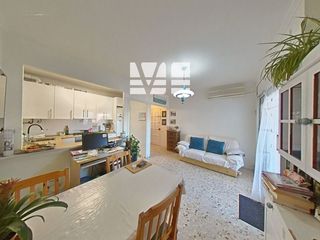Pis  Baix penedes. Descubre este acogedor piso en calafell pueblo, tarragona, una v