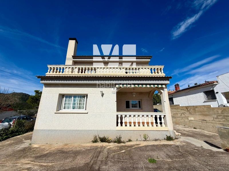 Foto ad8c4c23-1be5-4a88-a6a5-2875dca16ff2. Chalet dans Centre Vendrell (El)