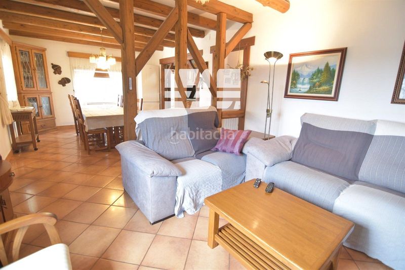 Foto 49002bde-25dd-4c7e-9d80-a536d5057a96. Haus mit pool in Montmell (El)