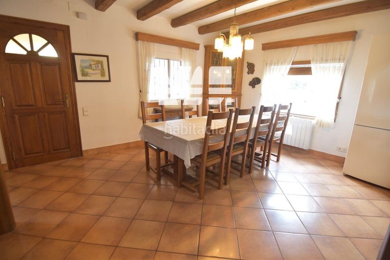 Foto b8421b8c-6bab-4ad1-ac6e-93e373c61b8d. Haus mit pool in Montmell (El)