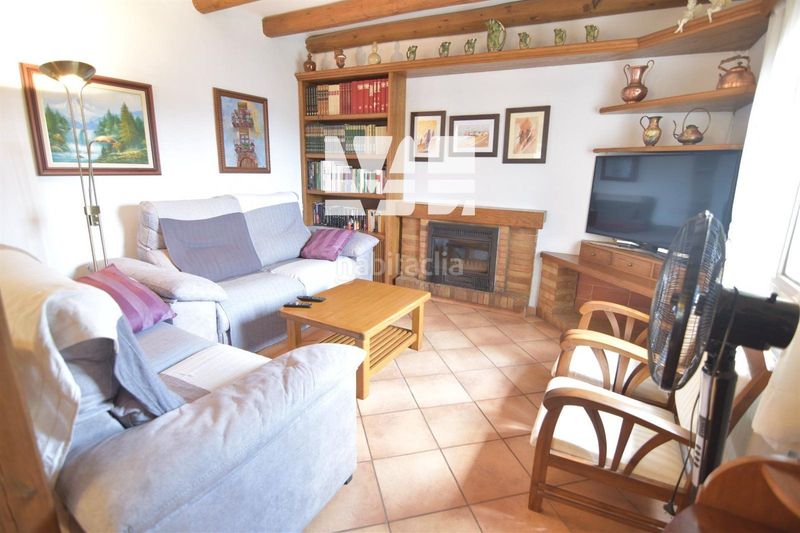 Foto c573557a-cb38-4f9f-b36e-969f08a958c5. Haus mit pool in Montmell (El)