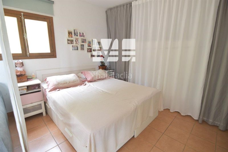 Foto e2294da7-b7e1-40cd-ba18-0fd67754df6b. Haus mit pool in Montmell (El)