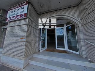 Local commercial  Del baix penedès. Local comercial en venta en el tancat
