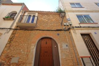 Casa a Centre. Casa de pueblo totalmente reformada