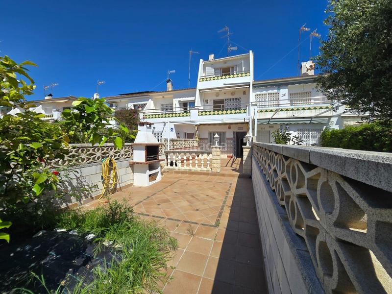 Foto ae8759fd-8a23-4e28-a3ef-e218ff0a4268. Casa a schiera con riscaldamento parcheggio in Cunidor Cunit