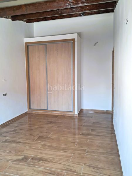Foto 30e910a7-12bc-4ee3-a499-af645e092de3. Casa adossada a Bigastro