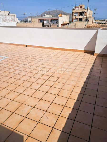 Foto b77303ef-13b8-426a-8a57-5ea9d7b4bca6. Casa adossada a Bigastro