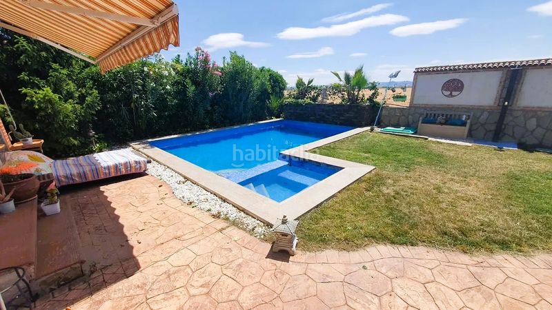 Foto 455c1754-f0b6-49aa-9a3a-59de9a9f6a9b. Xalet amb calefacció aparcament piscina a Barcience