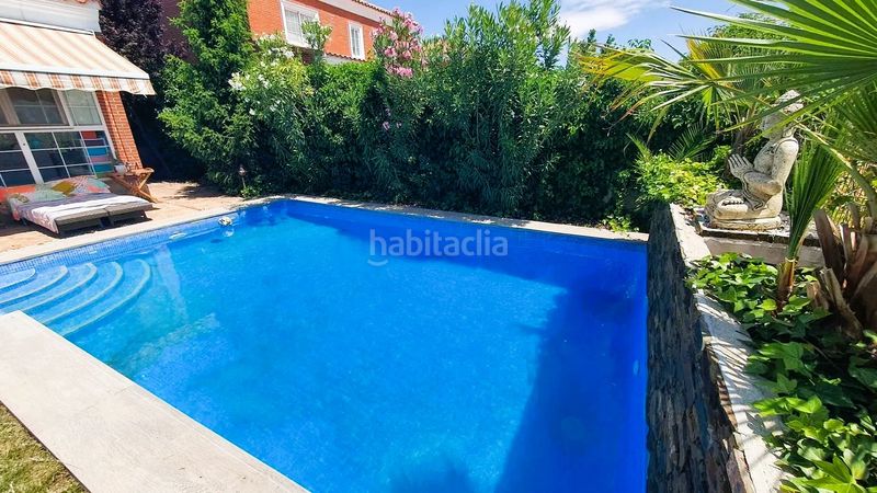 Foto eadf5ee7-7ca2-4010-aac3-a3f8f6240028. Xalet amb calefacció aparcament piscina a Barcience