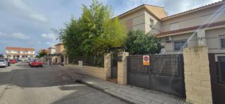 Casa adossada en Cedillo del Condado. Chalet adosado en venta, cedillo del condado, toledo