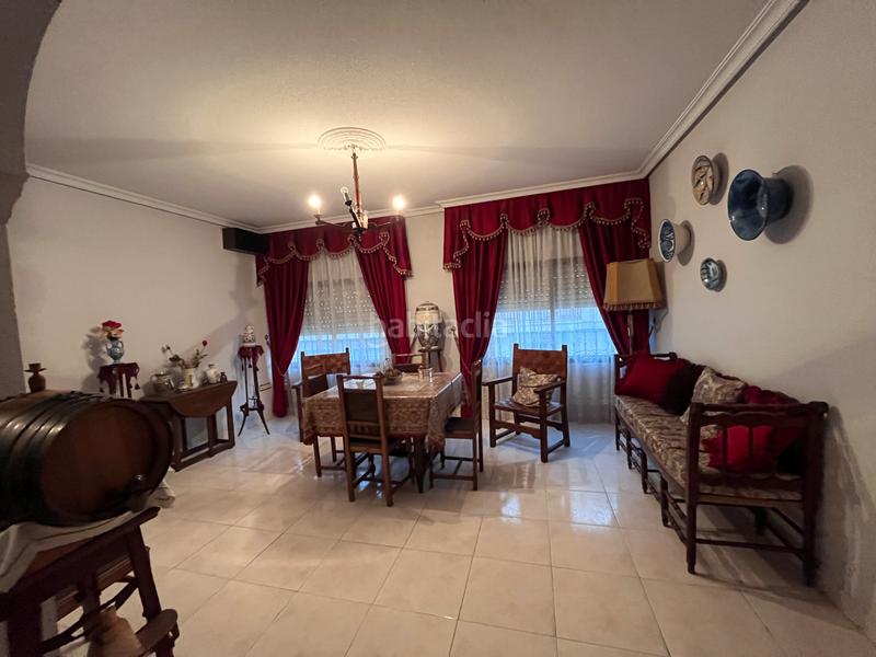 Foto adeec6de-883e-4318-90b6-52e86c60dd23. Casa con riscaldamento parcheggio in Mora