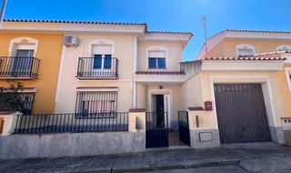 Xalet a Sonseca. Chalet adosado en venta sonseca, toledo