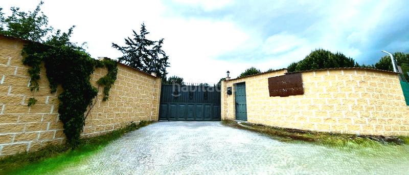 Foto 05898c9c-1db8-4179-8980-fb0ff7ac3ce4. Masia amb xemeneia calefacció aparcament piscina a Santa Cruz del Retamar