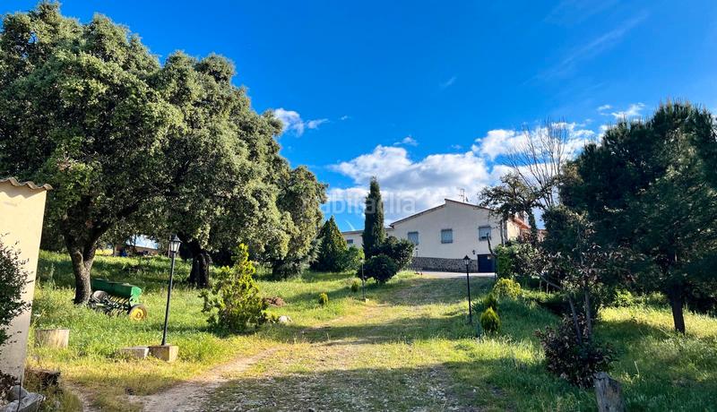 Foto 438cb485-fcb4-4d6c-8cb8-2018c11daeb8. Masia amb xemeneia calefacció aparcament piscina a Santa Cruz del Retamar