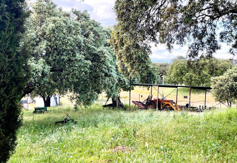 Foto 83c53ce4-9736-4ad1-9bcf-2d222154183b. Masia amb xemeneia calefacció aparcament piscina a Santa Cruz del Retamar