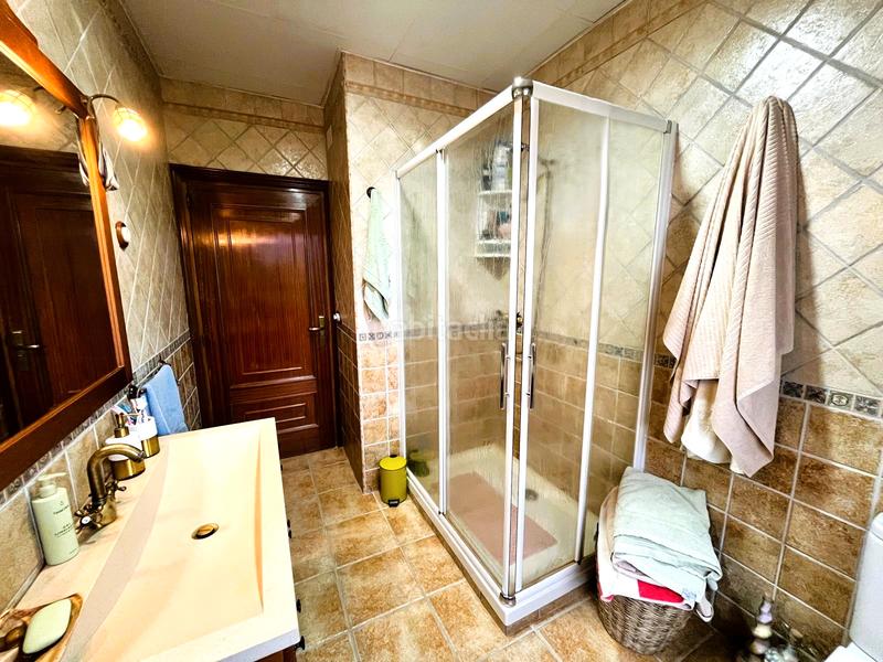 Foto dd684700-0d7f-4ddb-9d96-3b90900a27c6. Masia amb xemeneia calefacció aparcament piscina a Santa Cruz del Retamar